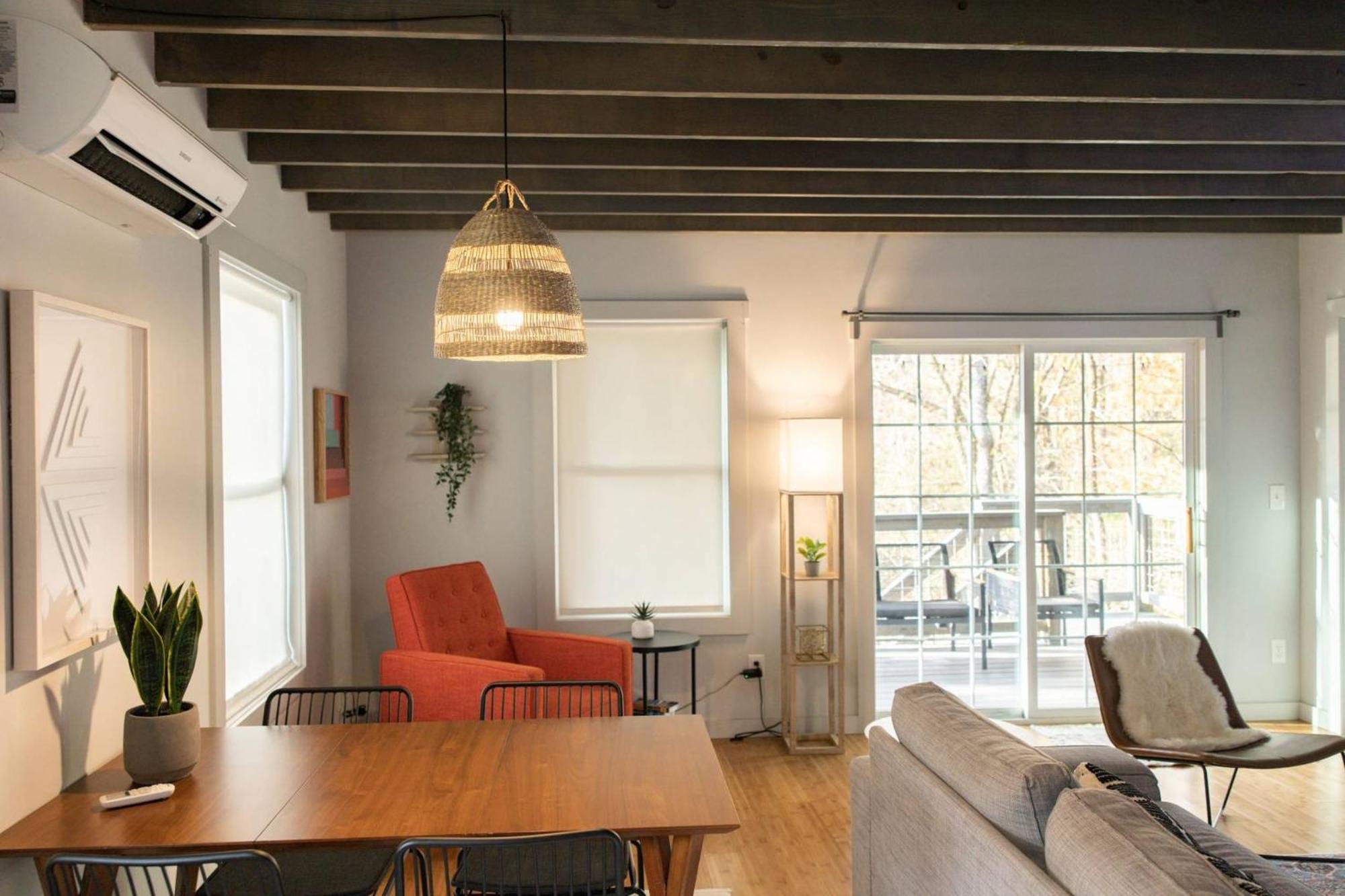 Plum Perfect Hideaway By Avantstay Near Downtown Asheville